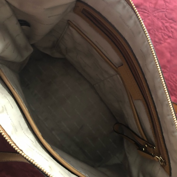 Michael Kors - Picture 4 of 5